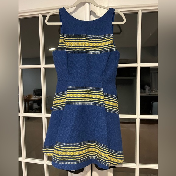 SEND OFFERS Alice + Olivia jacquard holis dress - Picture 8 of 9